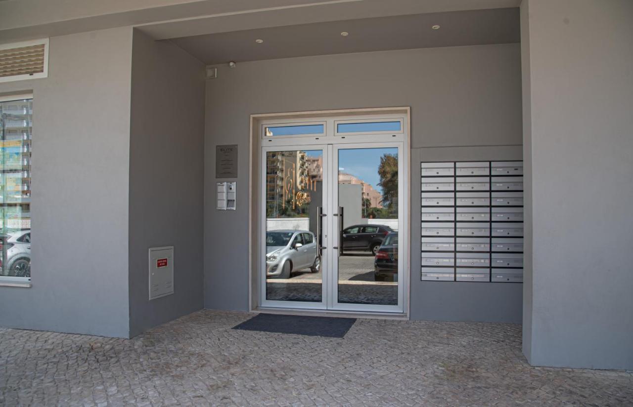 Apartamento Elegante Com Garagem E Piscina Na Praia Da Rocha Portimão Eksteriør bilde